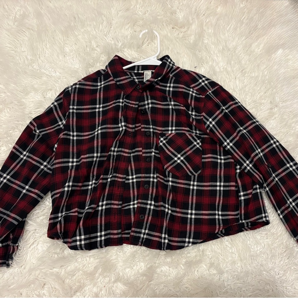 Forever 21 Red and Black Plaid Crop Top